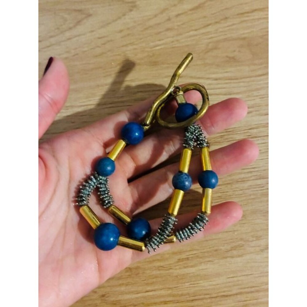 Handmade Lapis Lazuli Bracelet - Picture 1 of 3